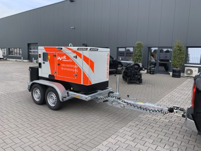 Mobil Strom mit einem 50 kVA Iveco Stromerzeuger mit ISO